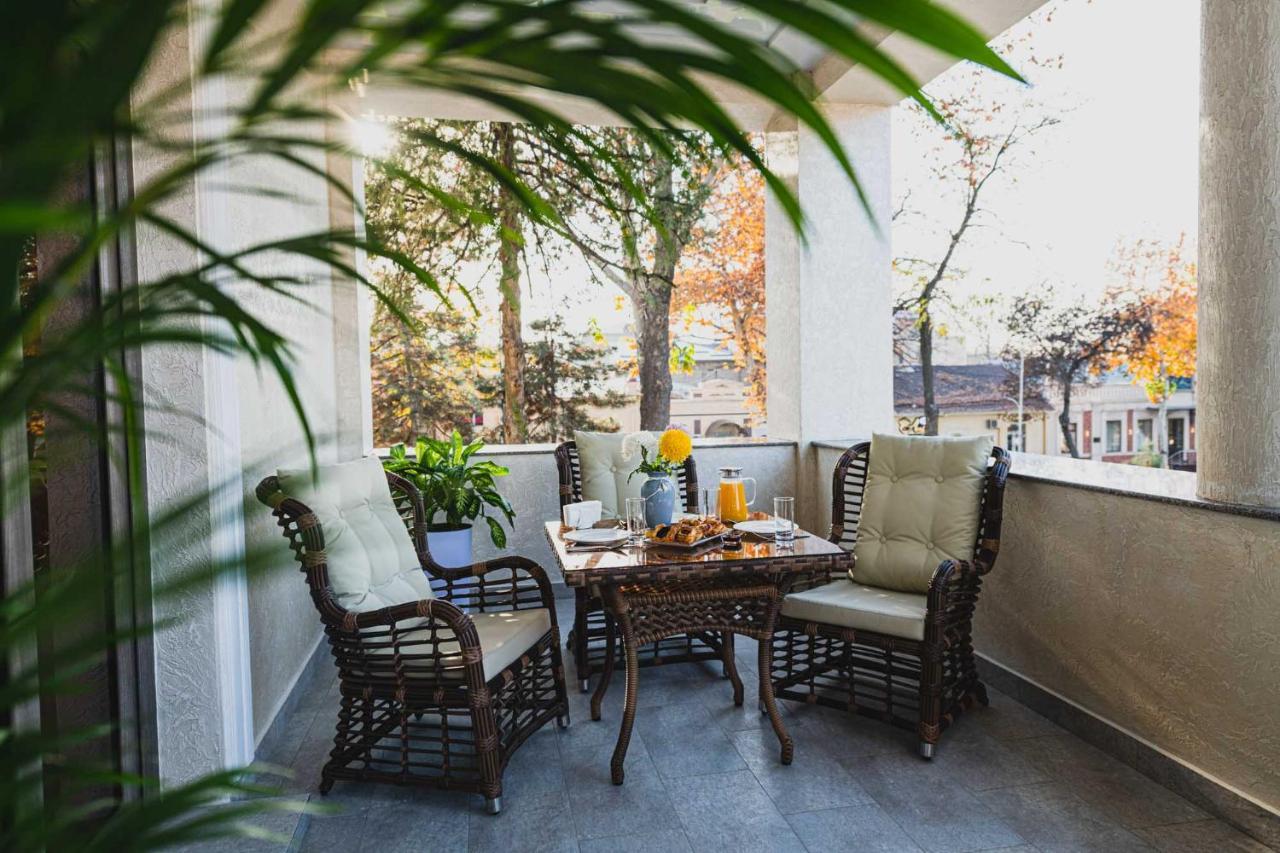 Zarafshon Parkside Hotel Samarkand Ngoại thất bức ảnh